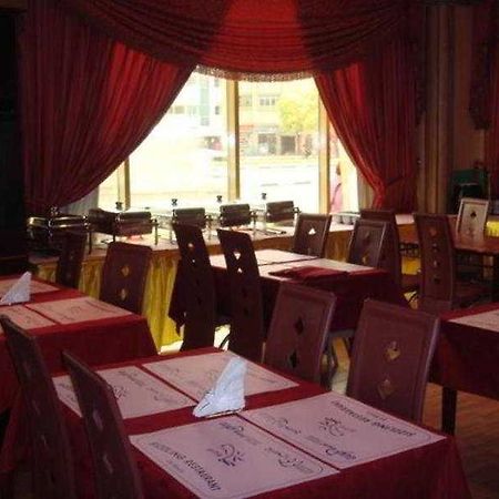 Gulf Pearl Hotel Дубай Екстериор снимка