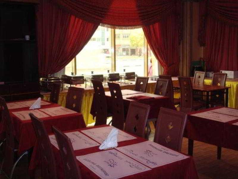 Gulf Pearl Hotel Дубай Екстериор снимка