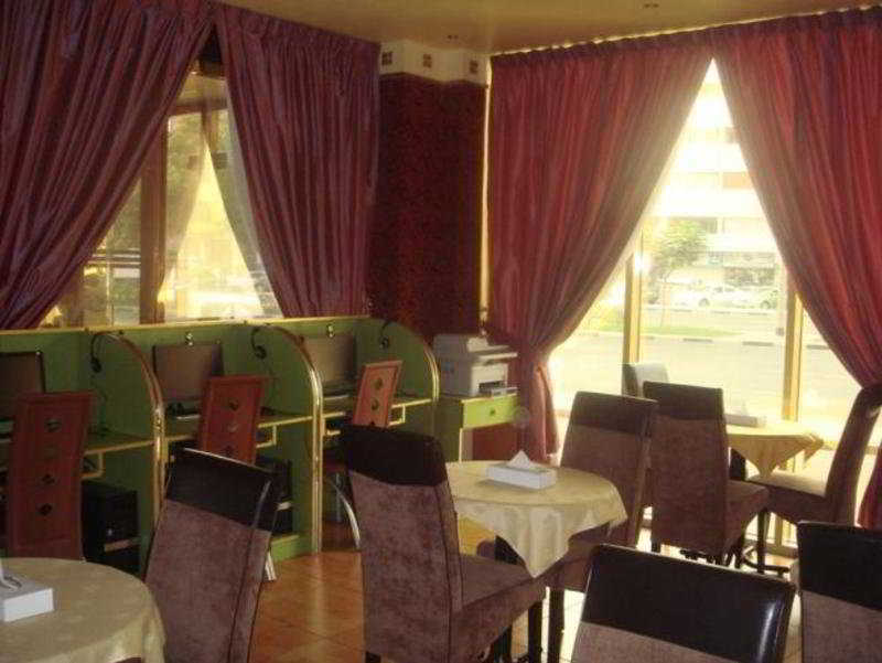 Gulf Pearl Hotel Дубай Екстериор снимка